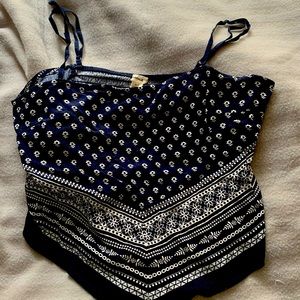 Women’s bandana style crop top